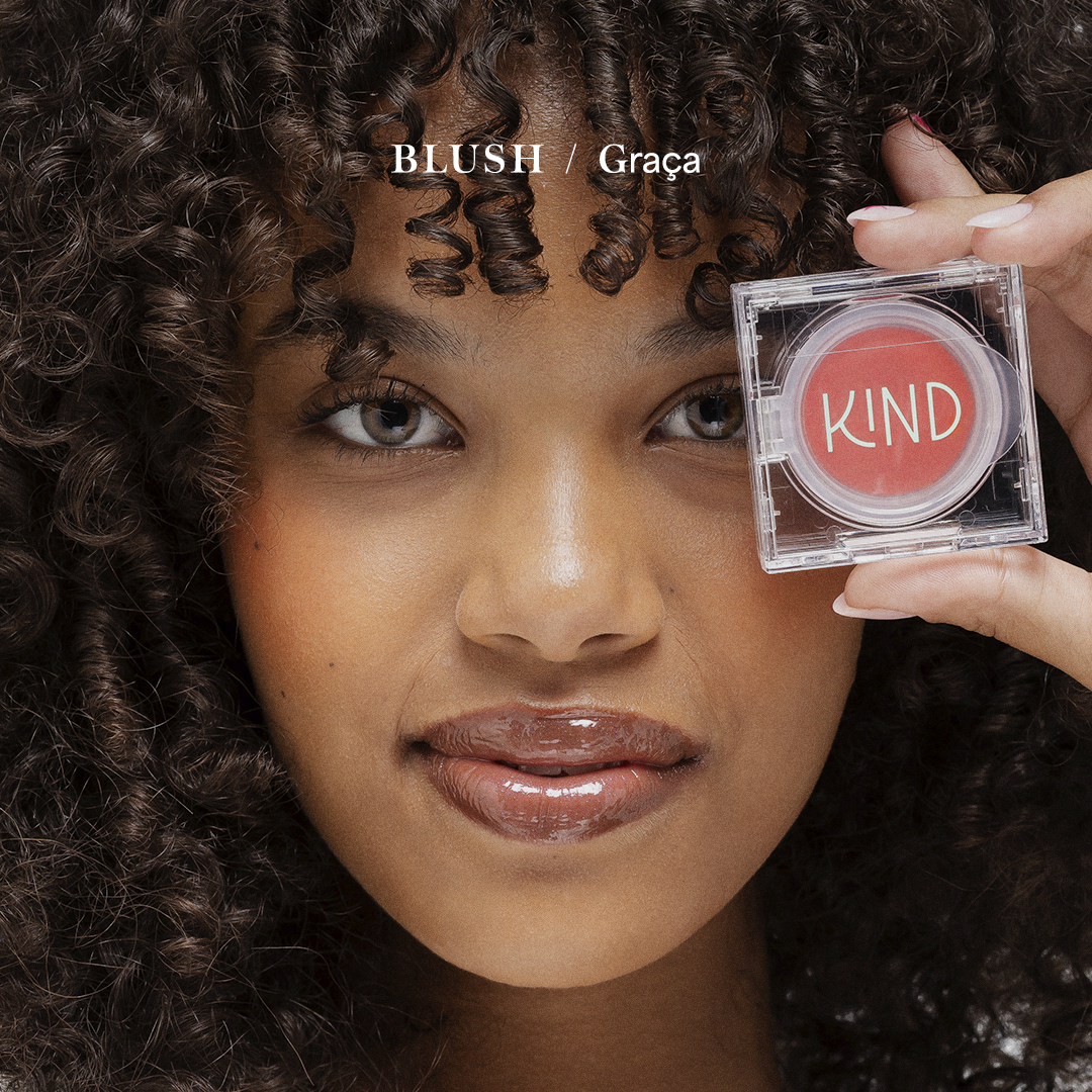 KIT TRIO PROTEÇÃO + MAKE CORADA